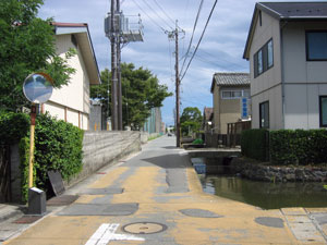 現在の水車筋の様子（北側）