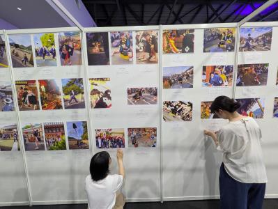 祭りの写真展示