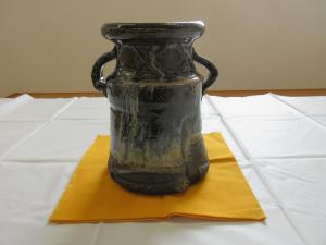 萩灰被耳付花入