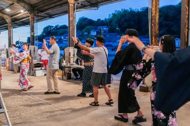 踊らにゃソンソン