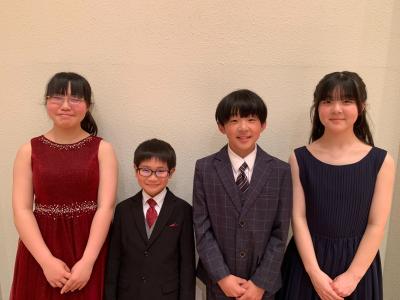 松屋　奏・松屋　響・原田　晃成・原田　侑奈