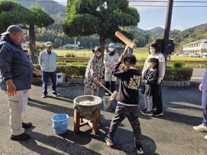餅つき