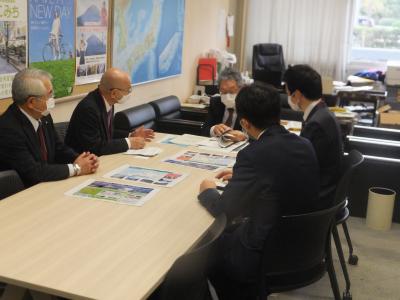 村山道路局長との面会写真